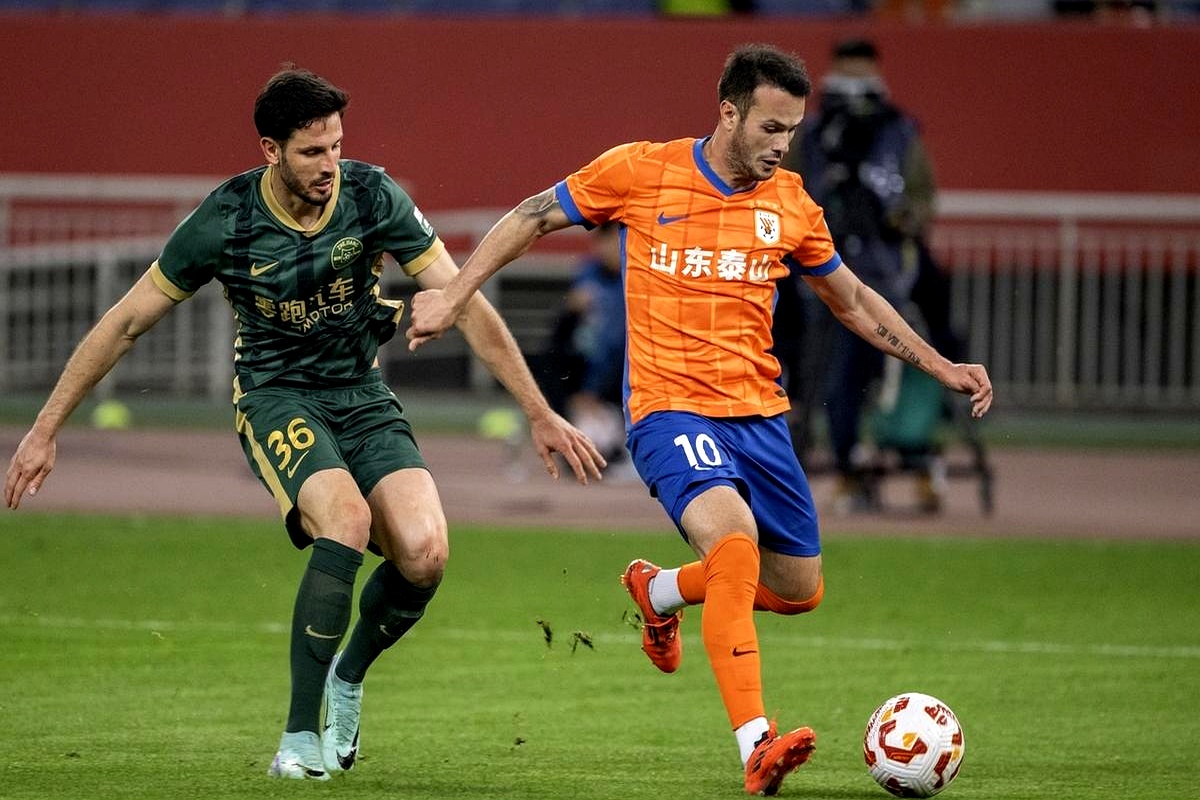 雷竞技DOTA2关于中超清晨再迎强敌，亚特兰大回应争议，主帅态度：悬念犹存，数据趋势出现新变化的信息